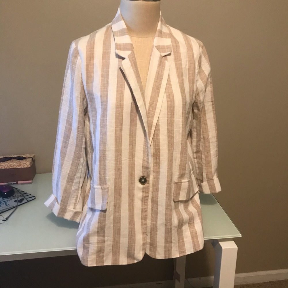 Gimmicks lightweight linen jacket partially lined